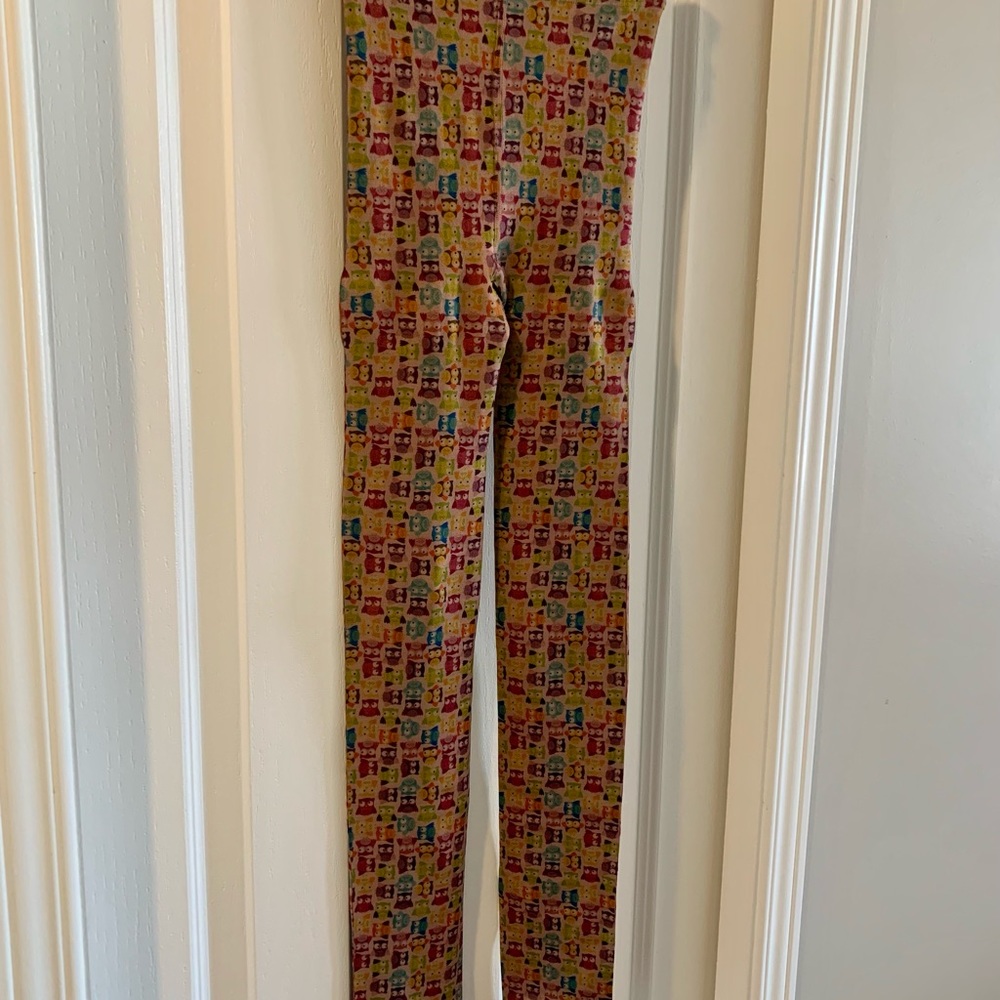 Leggings, fun loving owl pattern.  NWT